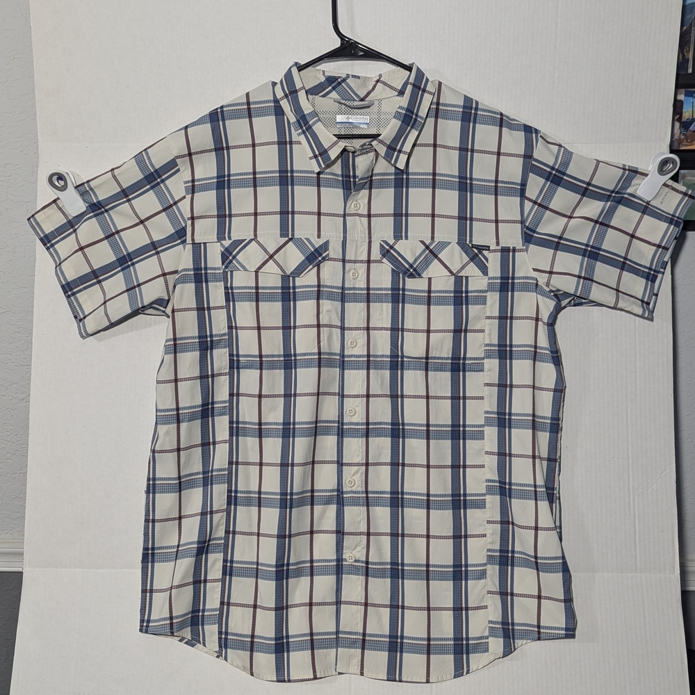 Blue and White Casual Button Down Shirt with Plaid Pattern